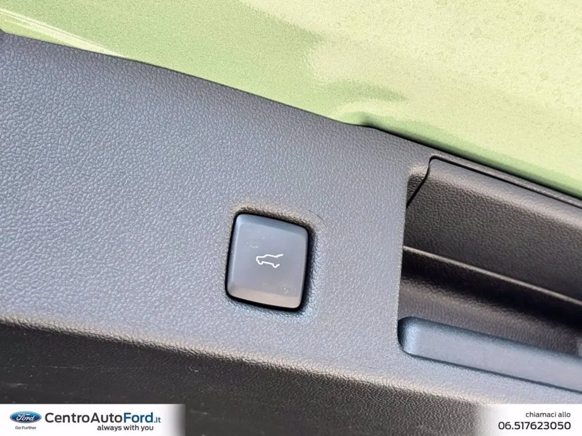 Ford Kuga usata a Roma (12)