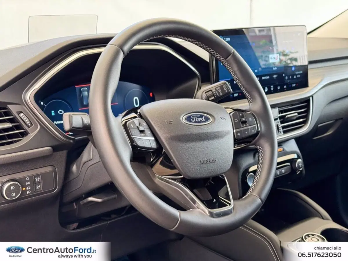 Ford Kuga usata a Roma (19)