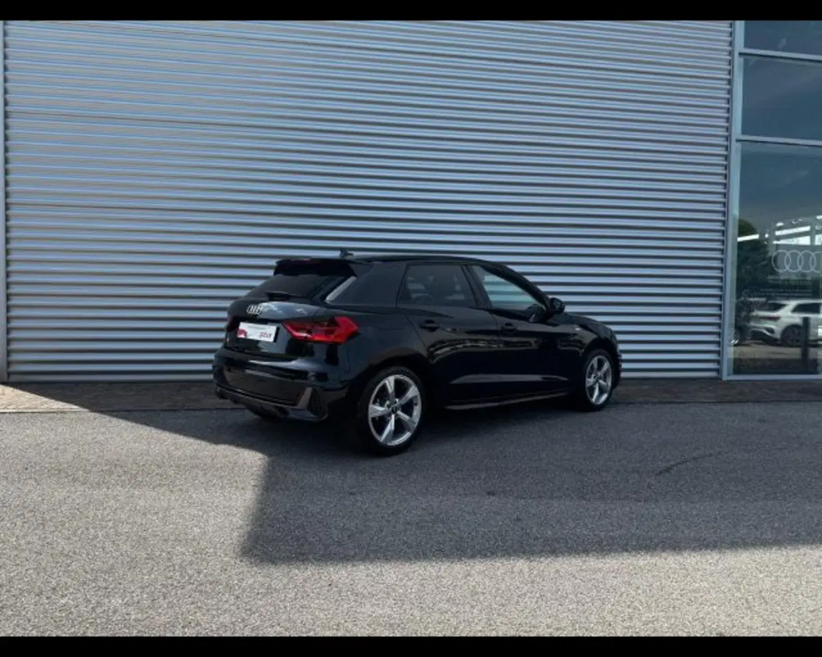 Audi A1 Sportback nuova a Treviso (2)