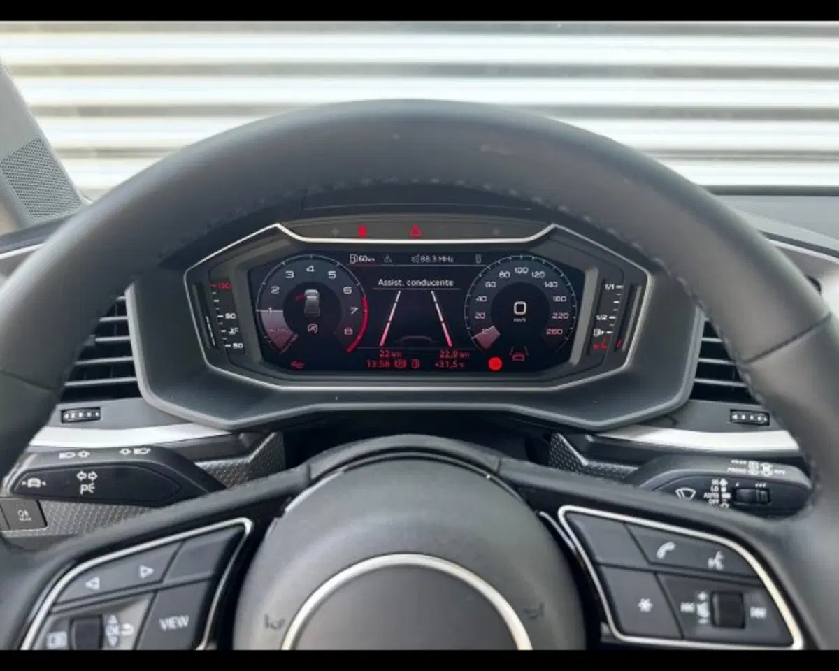 Audi A1 Sportback nuova a Treviso (5)