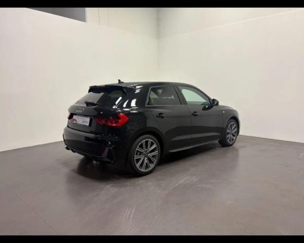 Audi A1 Sportback nuova a Treviso (2)