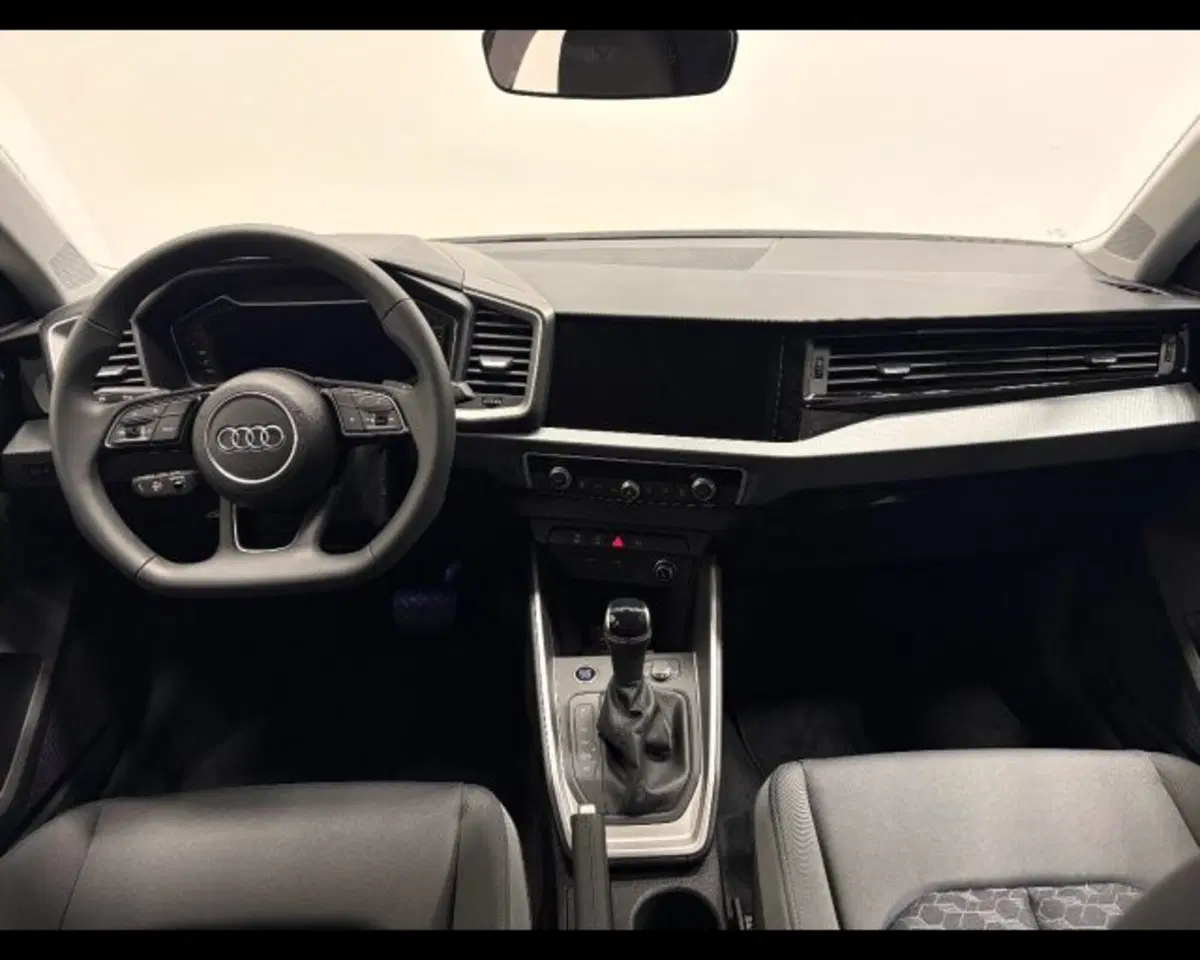 Audi A1 Sportback nuova a Treviso (4)