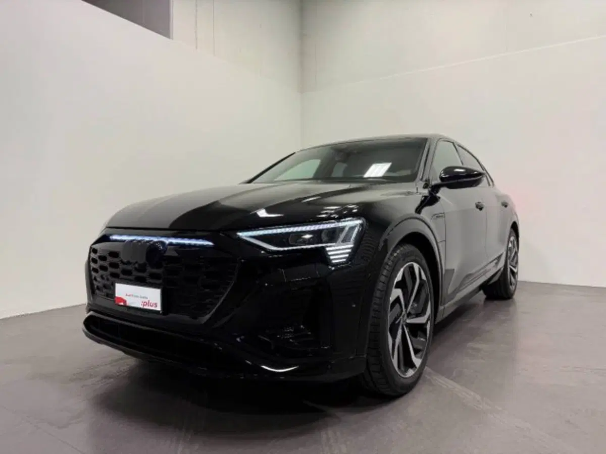 Audi Q8 Sportback nuova a Treviso
