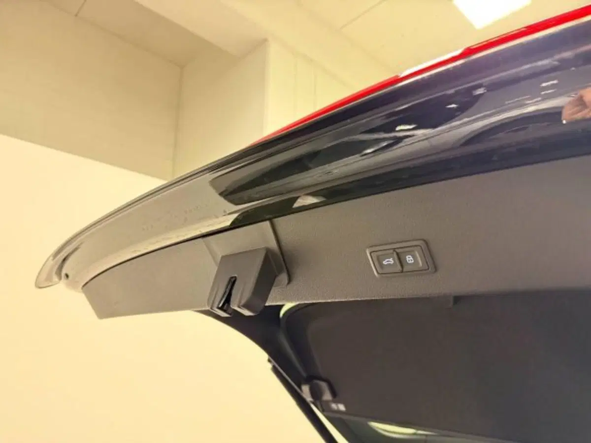 Audi Q8 Sportback nuova a Treviso (10)