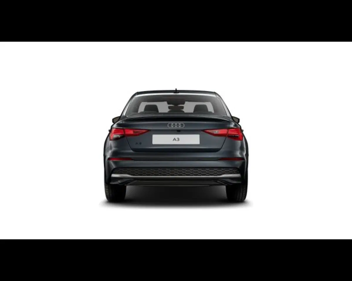 Audi A3 Sedan nuova a Treviso (4)