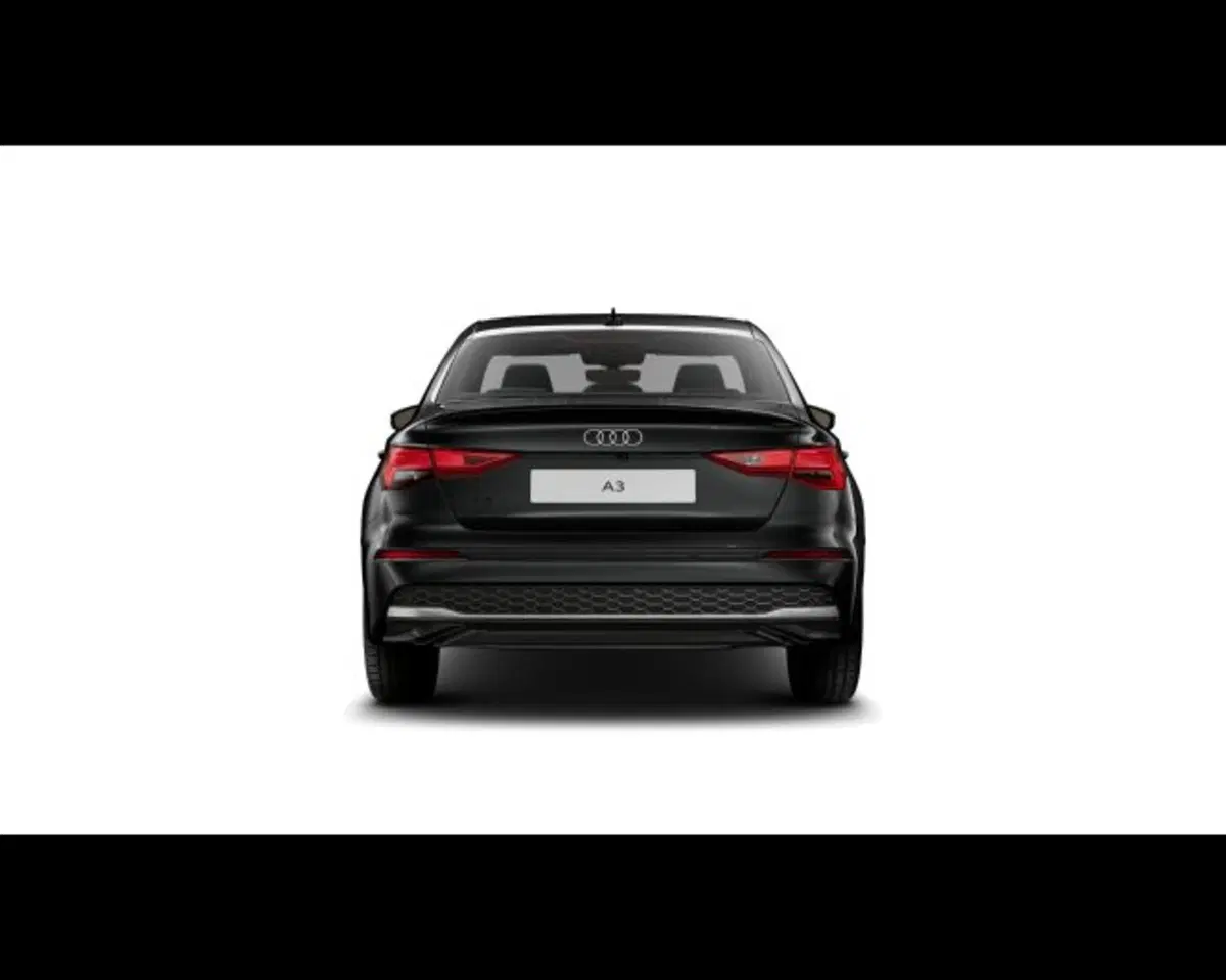 Audi A3 Sedan nuova a Treviso (4)