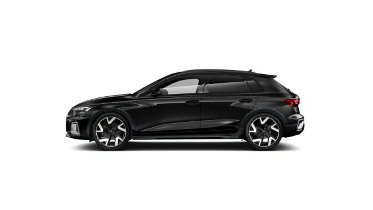 Audi A3 allstreet nuova a Treviso (6)