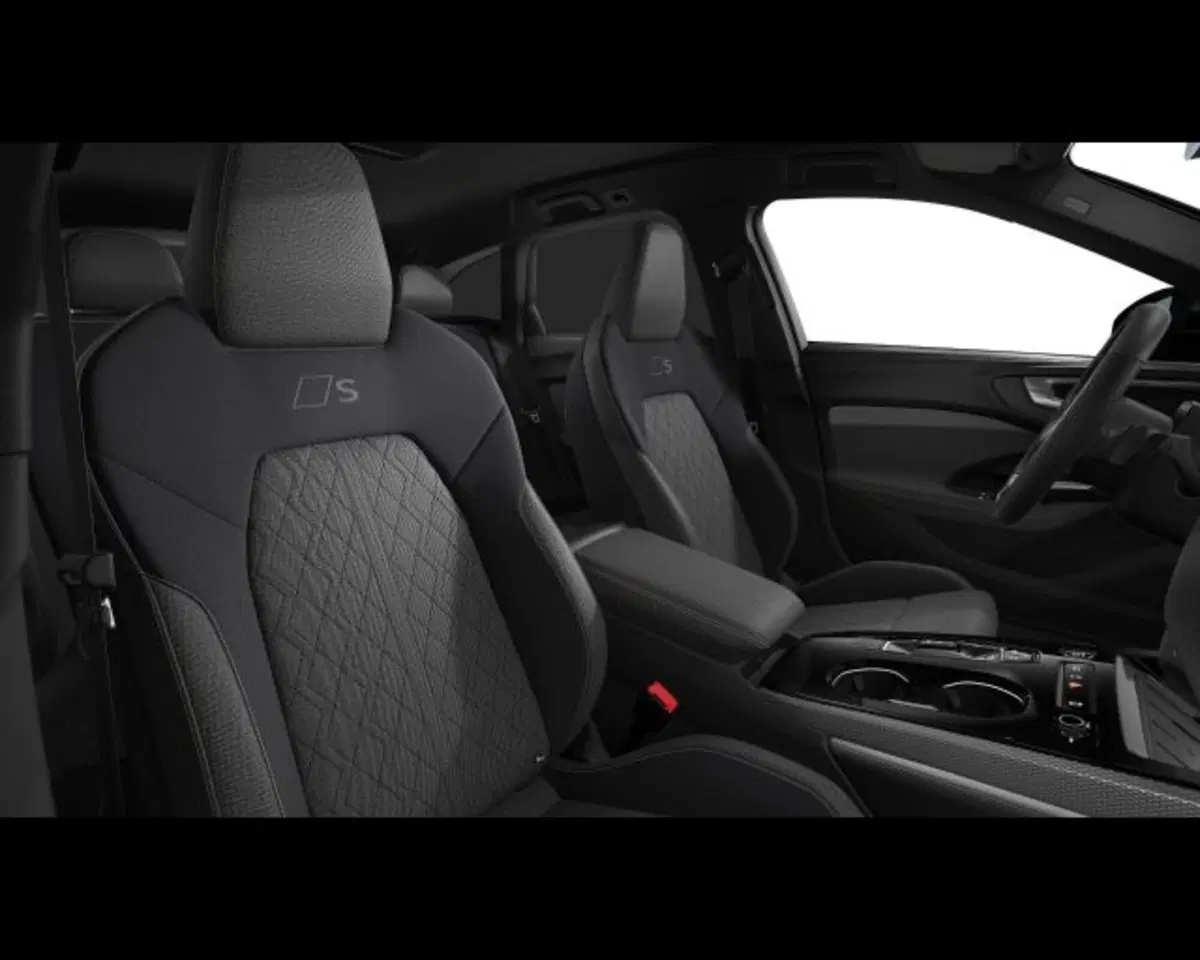 Audi A5 Avant nuova a Treviso (7)