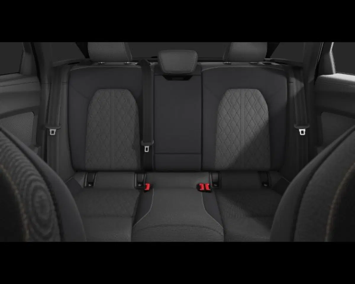 Audi A5 Avant nuova a Treviso (9)