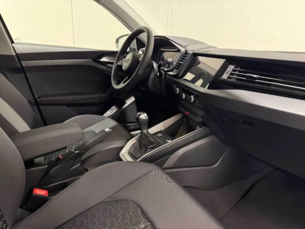 Audi A1 Sportback nuova a Treviso (3)