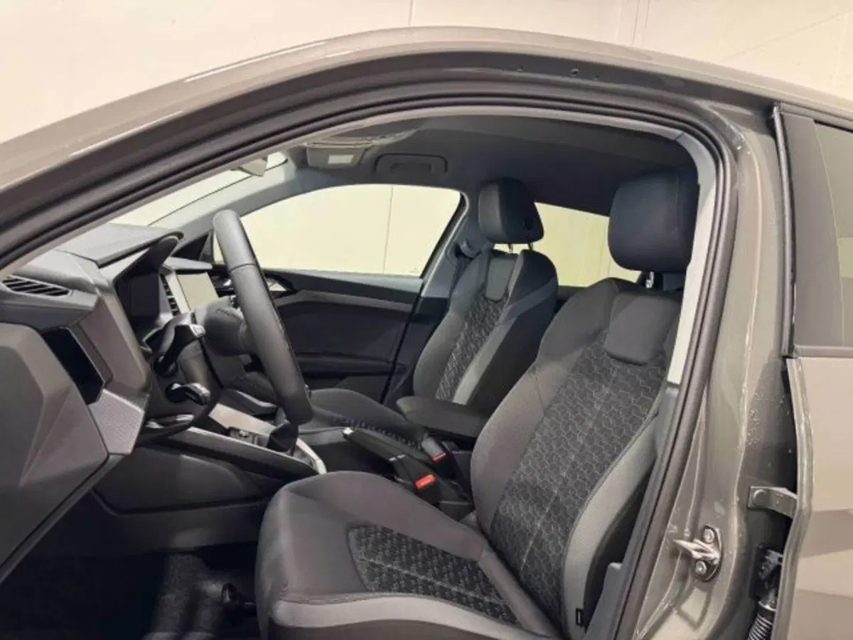 Audi A1 Sportback nuova a Treviso (9)
