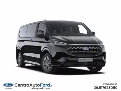 Ford Tourneo Custom 320 2.0 EcoBlue 170CV aut. PL Active nuova a Albano Laziale