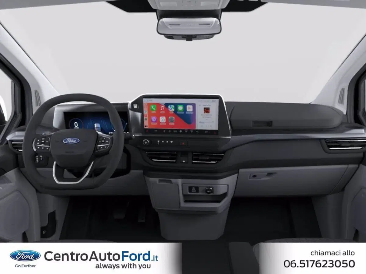 Ford Tourneo Custom nuova a Roma (6)