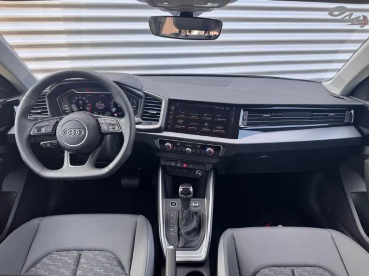Audi A1 Sportback nuova a Treviso (4)