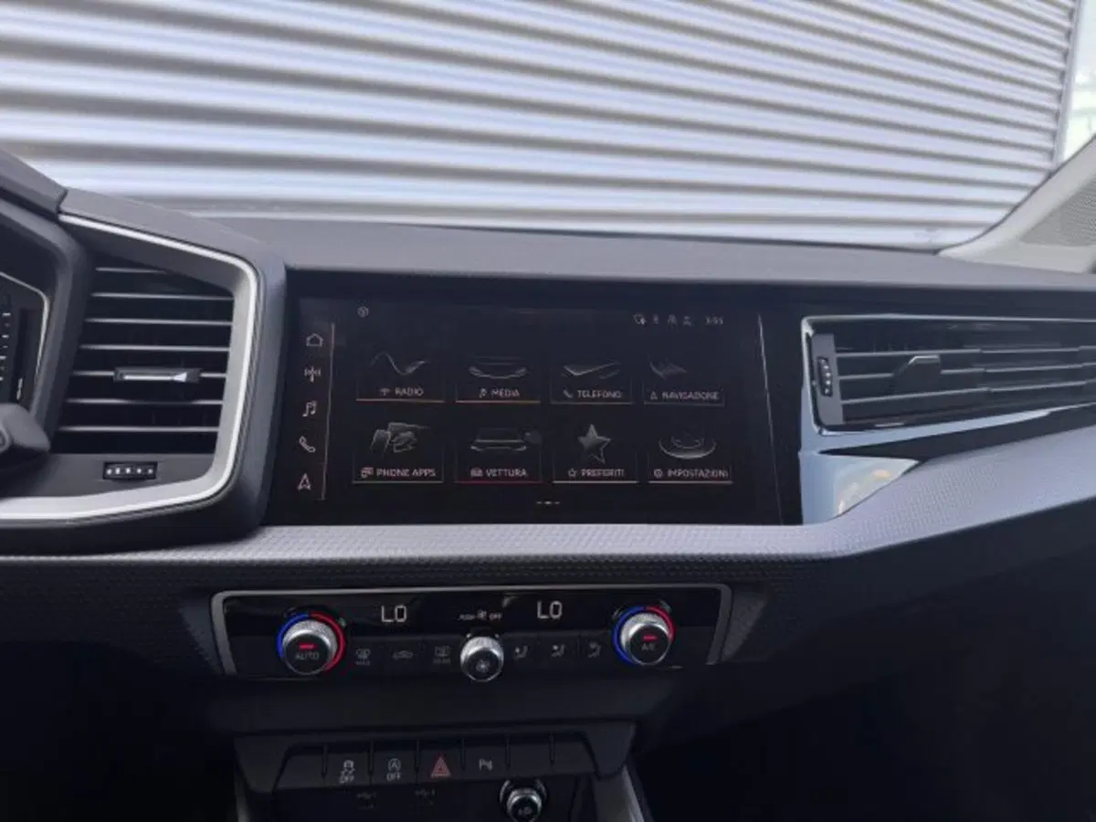 Audi A1 Sportback nuova a Treviso (6)