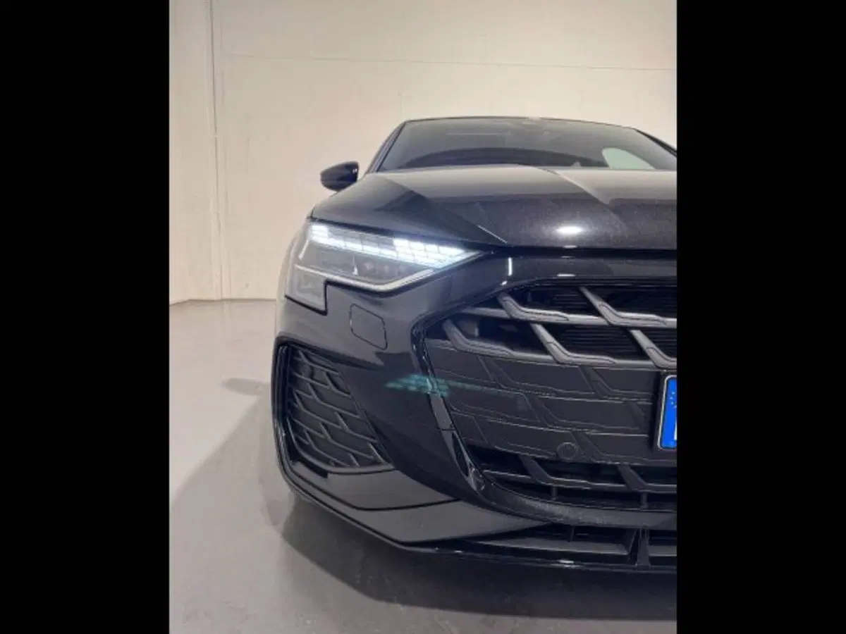 Audi A3 Sedan nuova a Treviso (9)