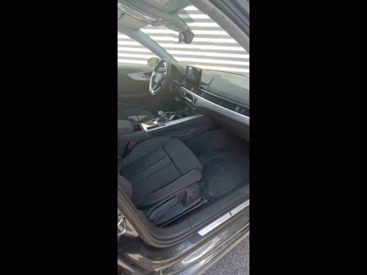 Audi A4 Avant nuova a Treviso (3)