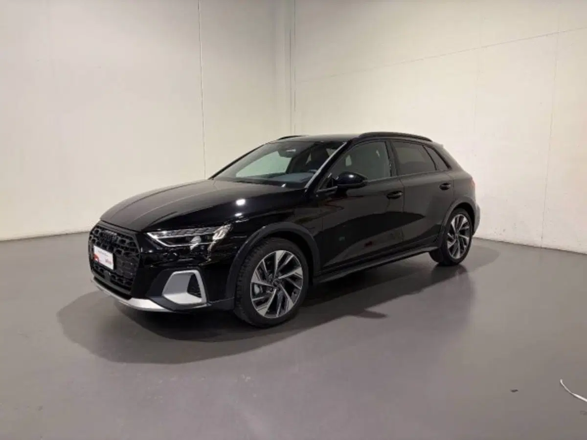 Audi A3 allstreet nuova a Treviso