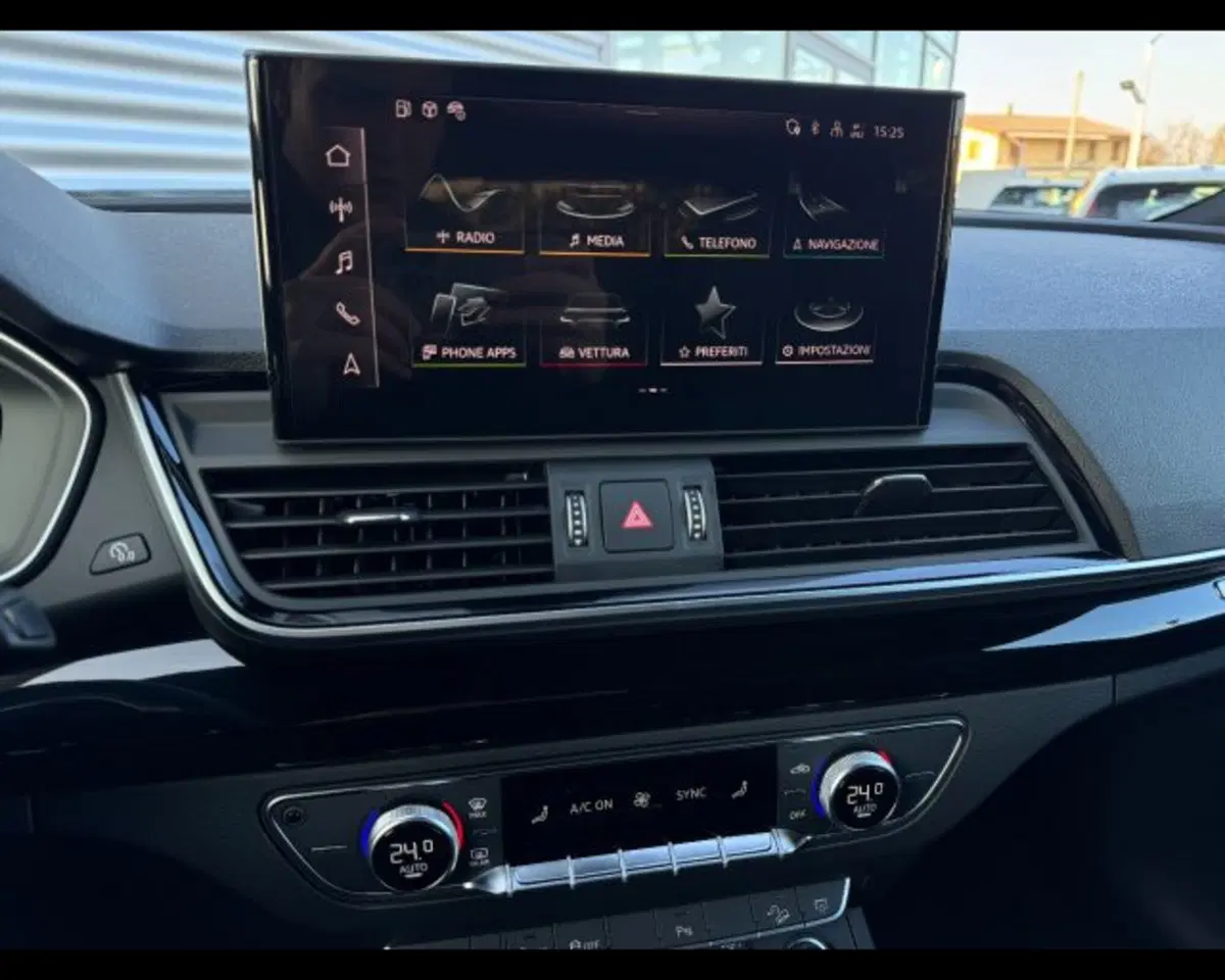Audi Q5 Sportback nuova a Treviso (6)
