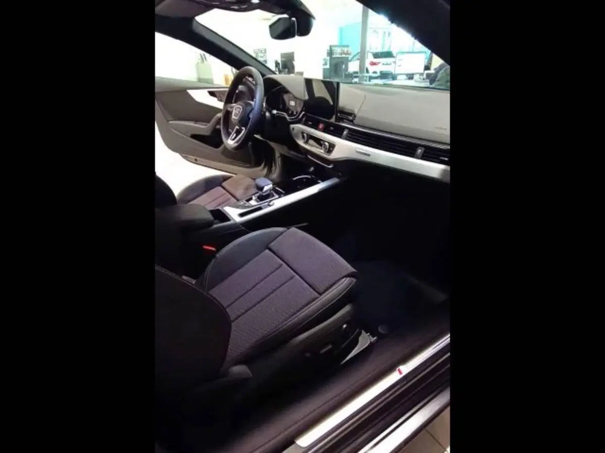 Audi A5 Cabrio nuova a Treviso (3)