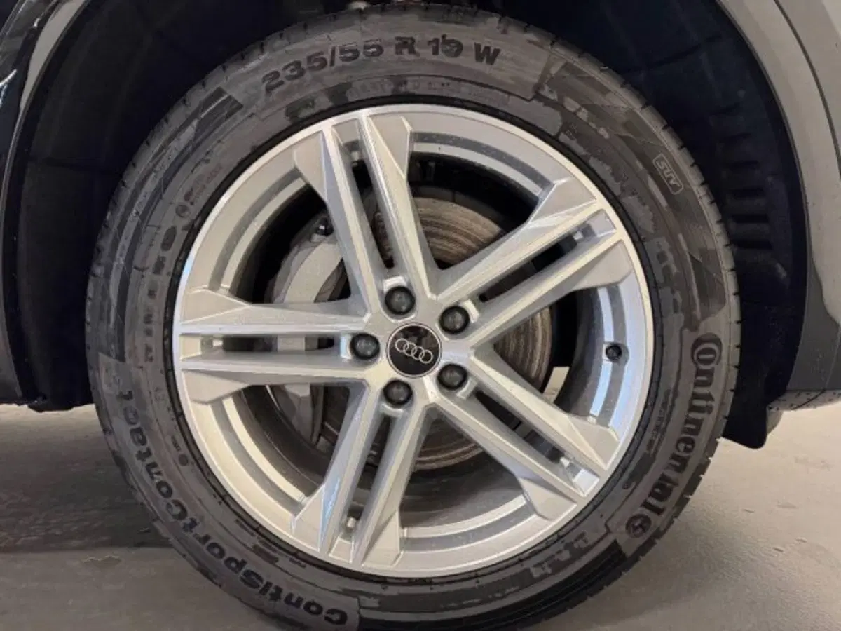 Audi Q5 Sportback nuova a Treviso (10)
