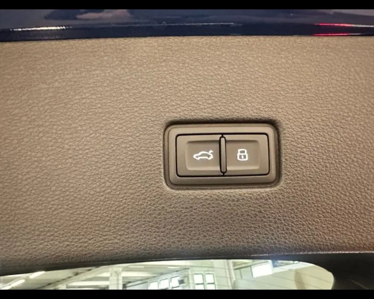 Audi Q8 usata a Treviso (11)