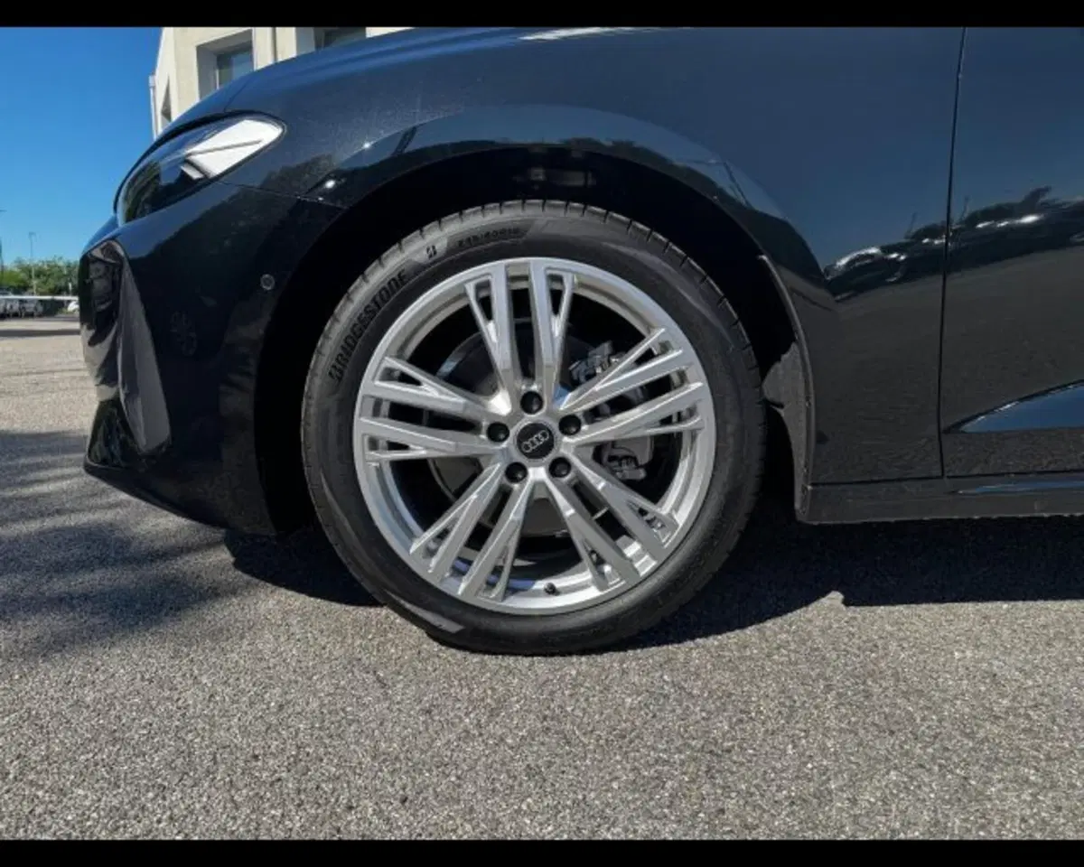 Audi A5 Avant nuova a Treviso (10)