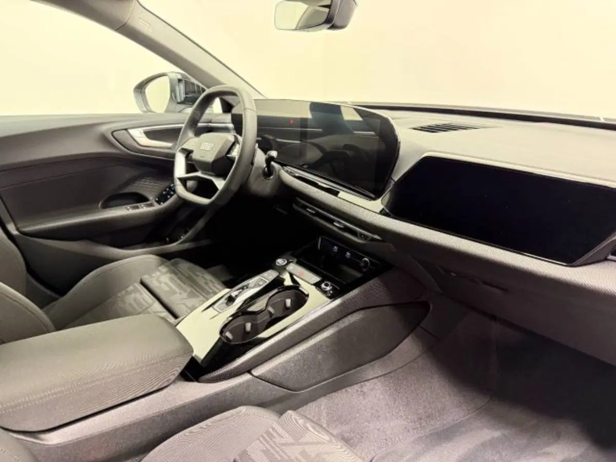 Audi A5 Cabrio nuova a Treviso (3)