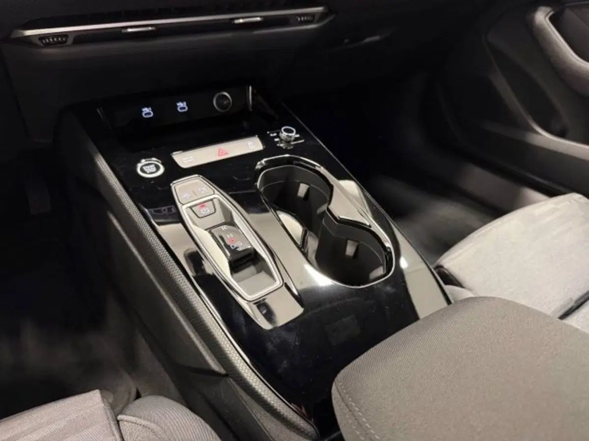 Audi A5 Cabrio nuova a Treviso (9)