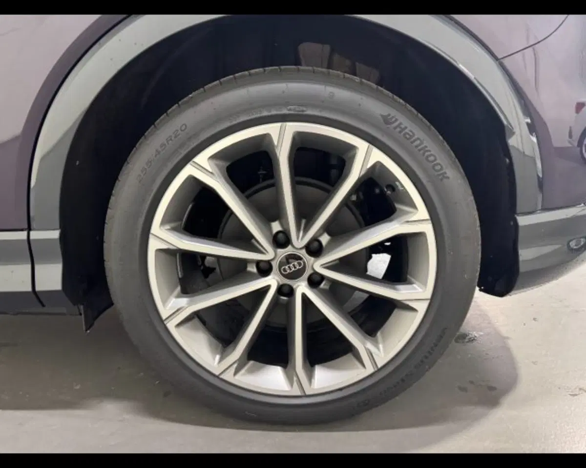 Audi Q4 usata a Treviso (12)