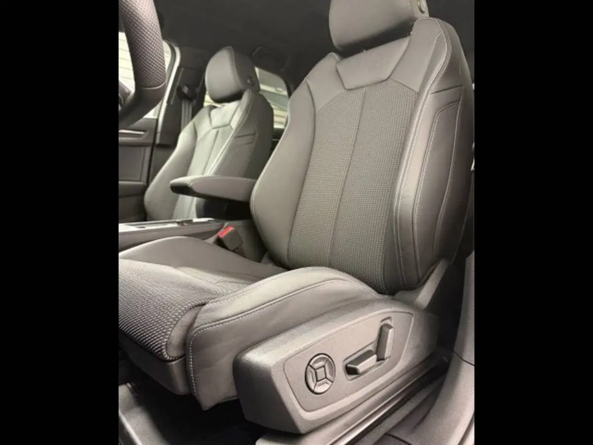 Audi Q3 Sportback nuova a Treviso (7)