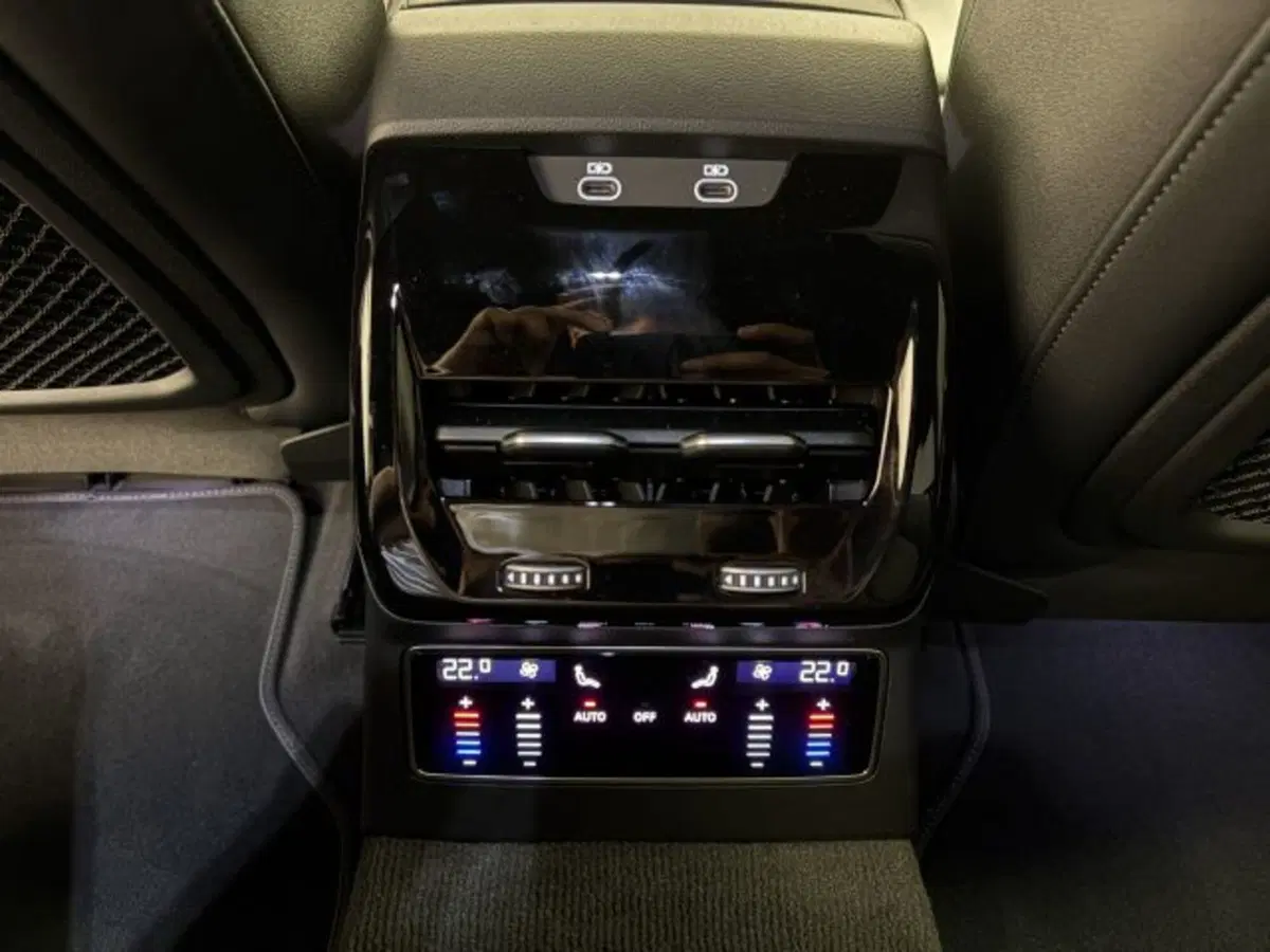 Audi A6 Avant nuova a Treviso (12)
