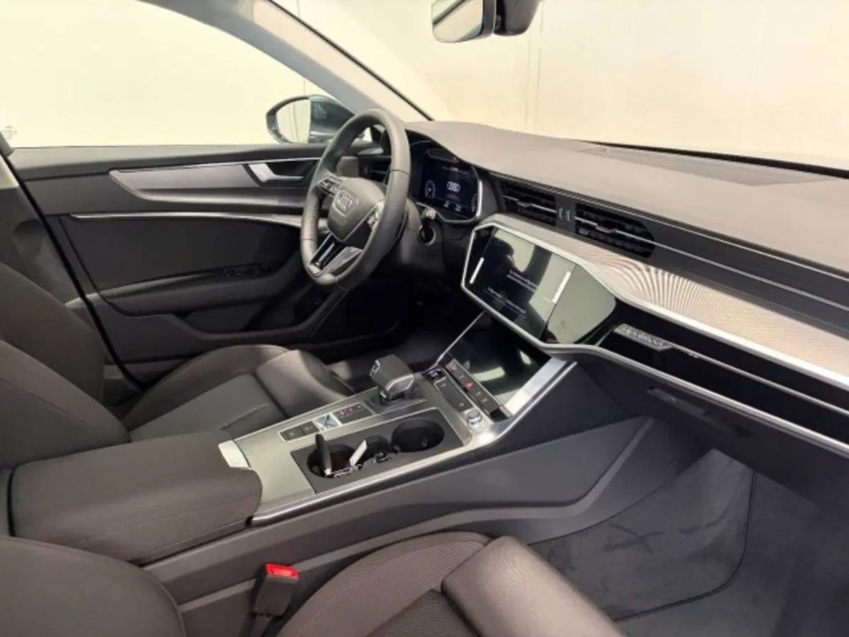 Audi A6 Avant nuova a Treviso (3)