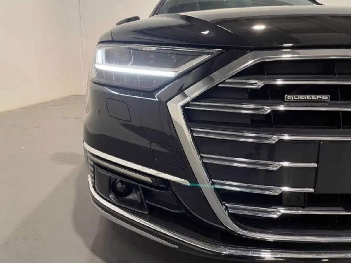 Audi A8 usata a Treviso (15)