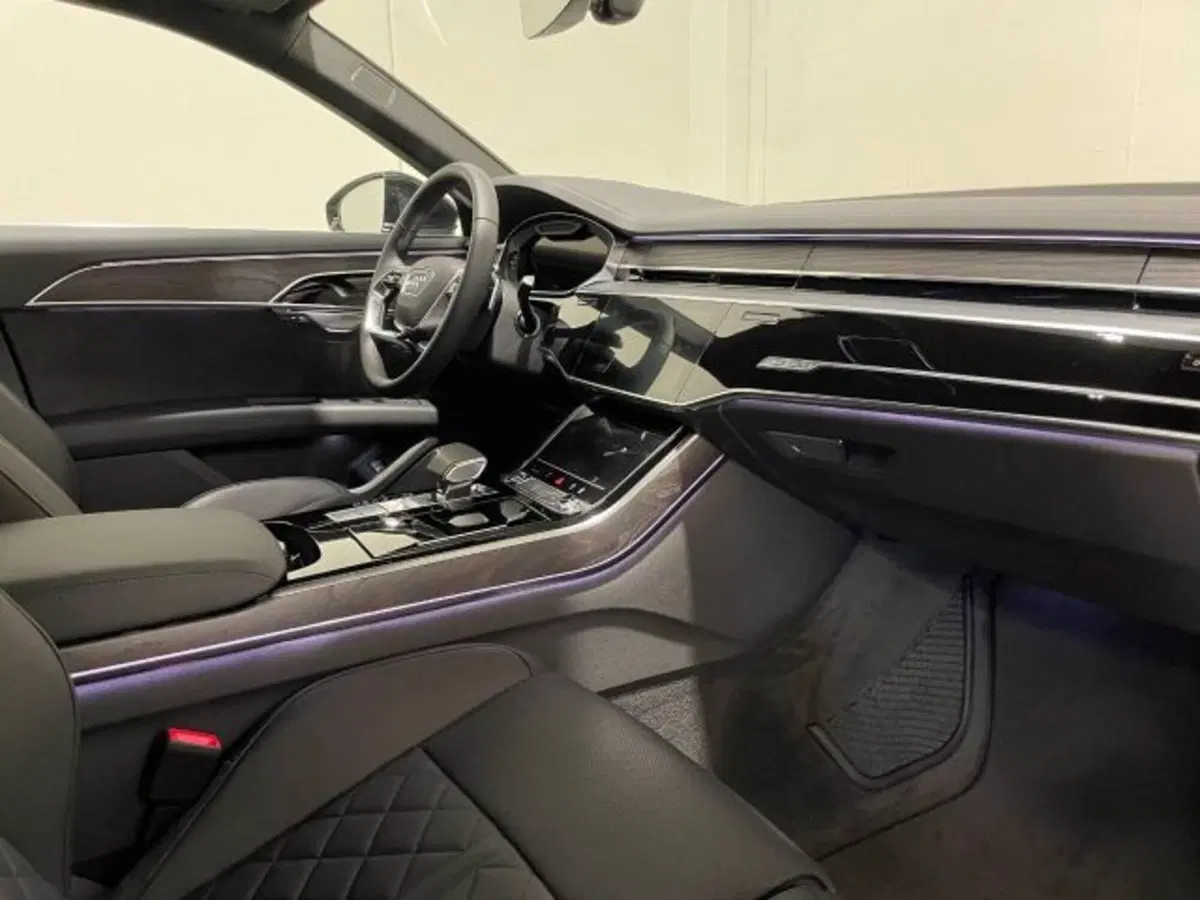 Audi A8 usata a Treviso (4)
