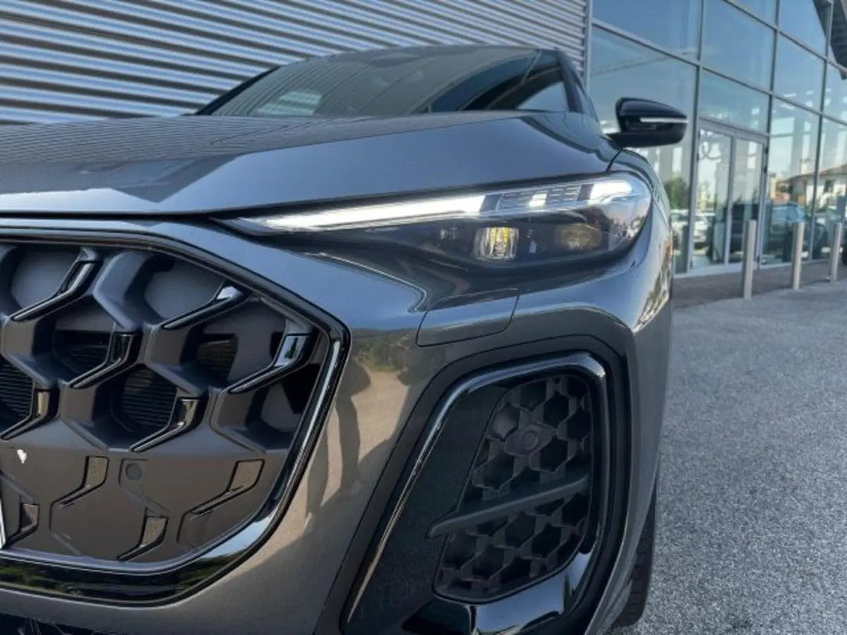 Audi Q5 nuova a Treviso (13)