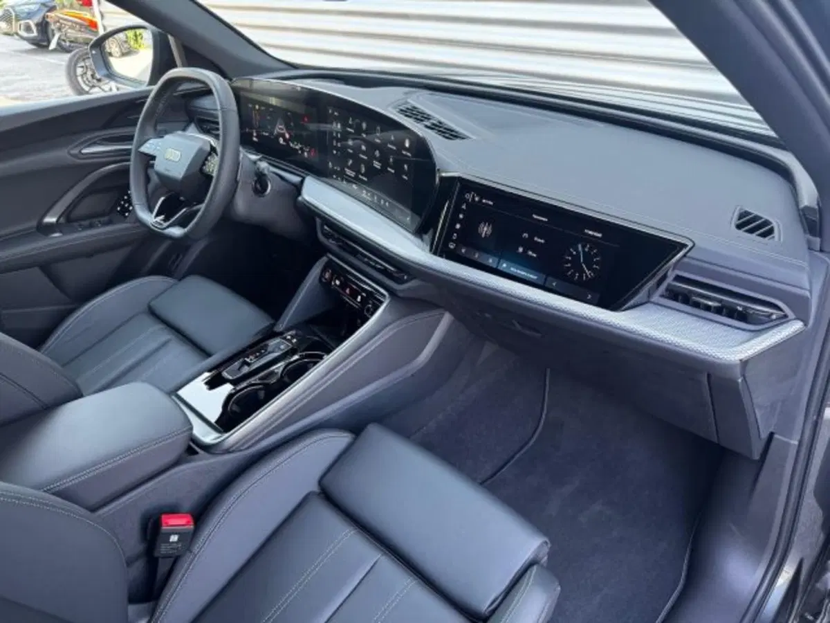 Audi Q5 nuova a Treviso (3)