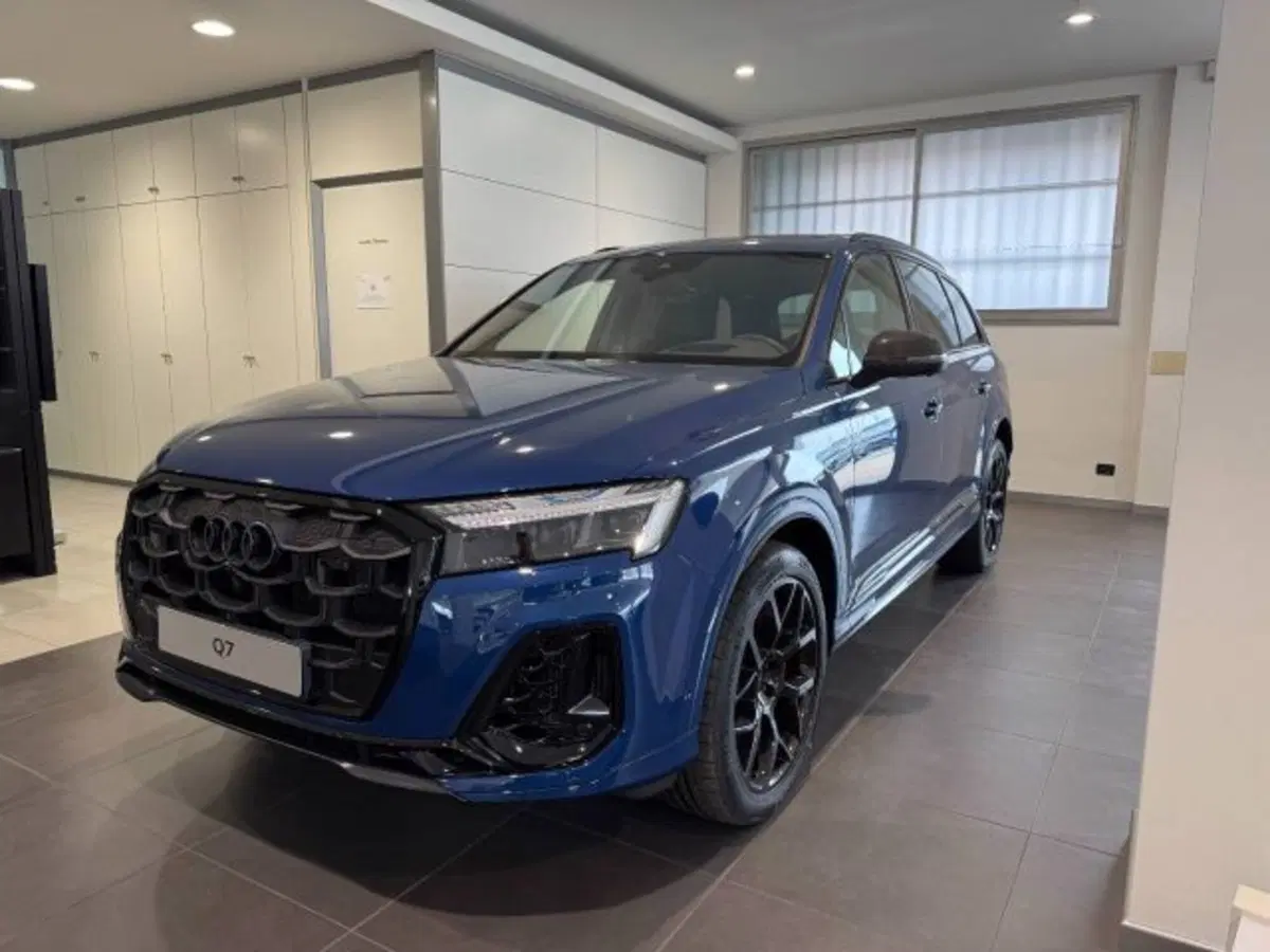 Audi Q7 nuova a Treviso