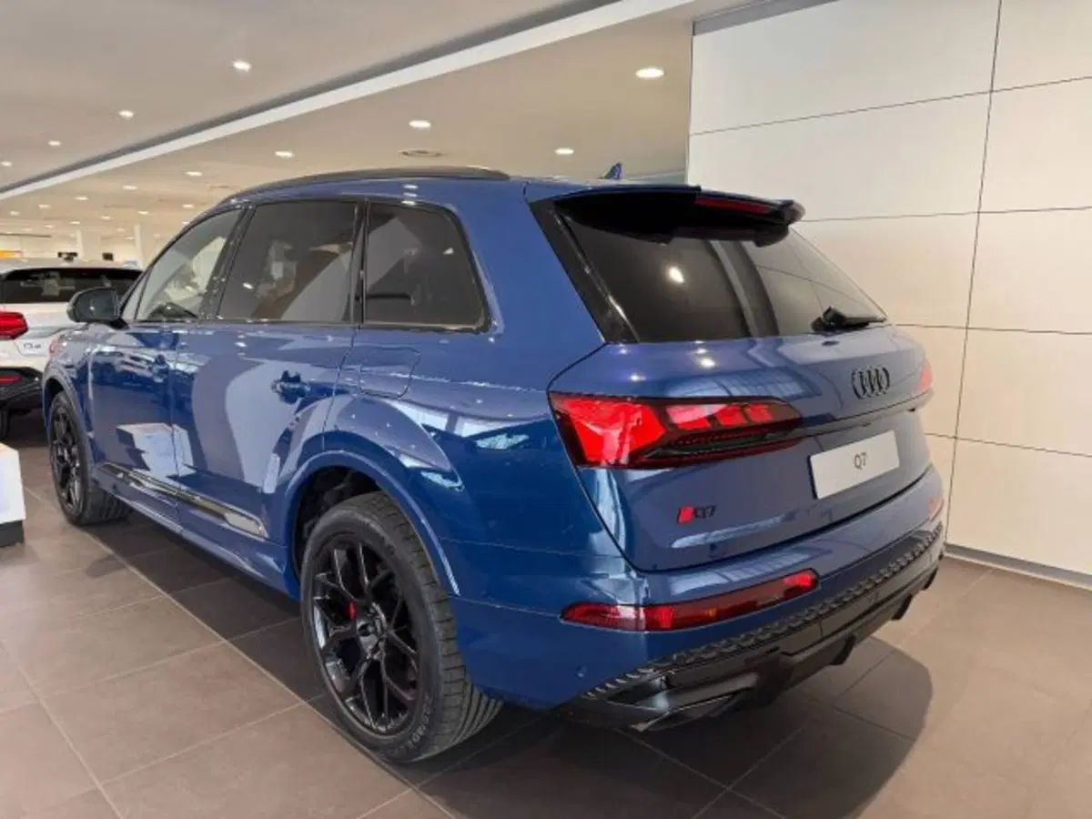 Audi Q7 nuova a Treviso (2)