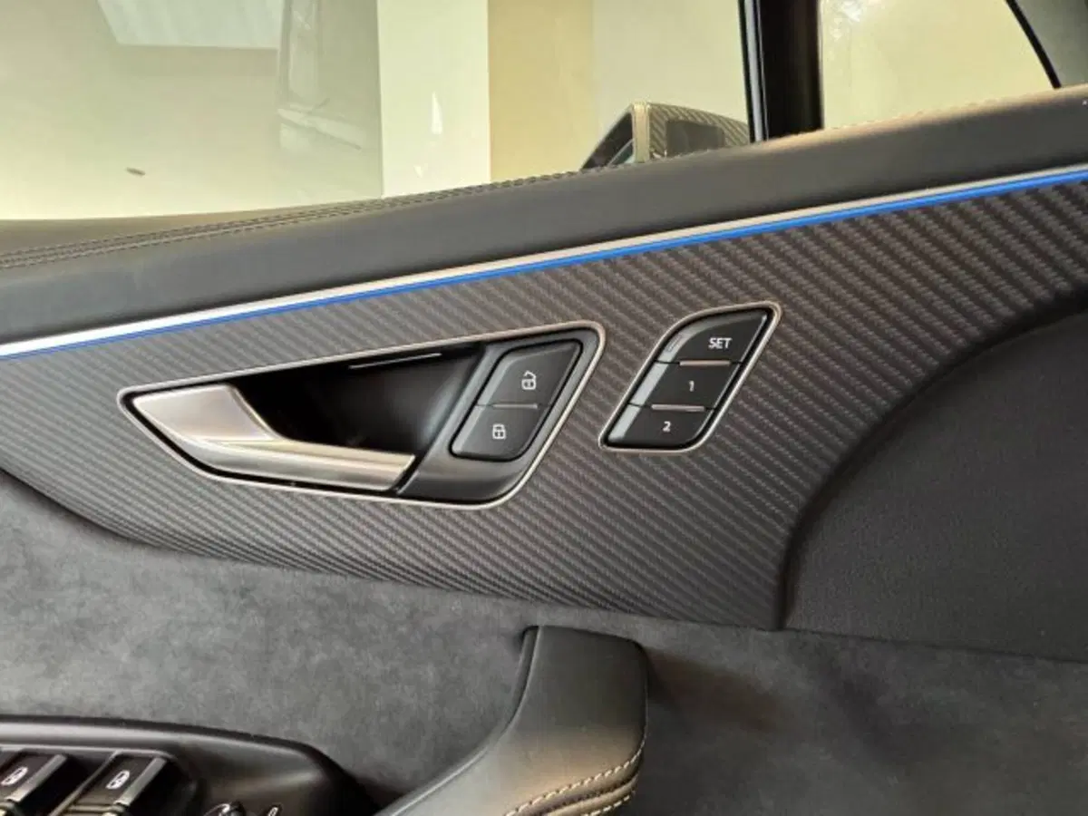 Audi Q7 nuova a Treviso (7)
