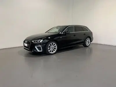 Audi A4 Avant 35 2.0 tfsi mhev S line edition 150cv s-tronic del 2023 usata a Conegliano