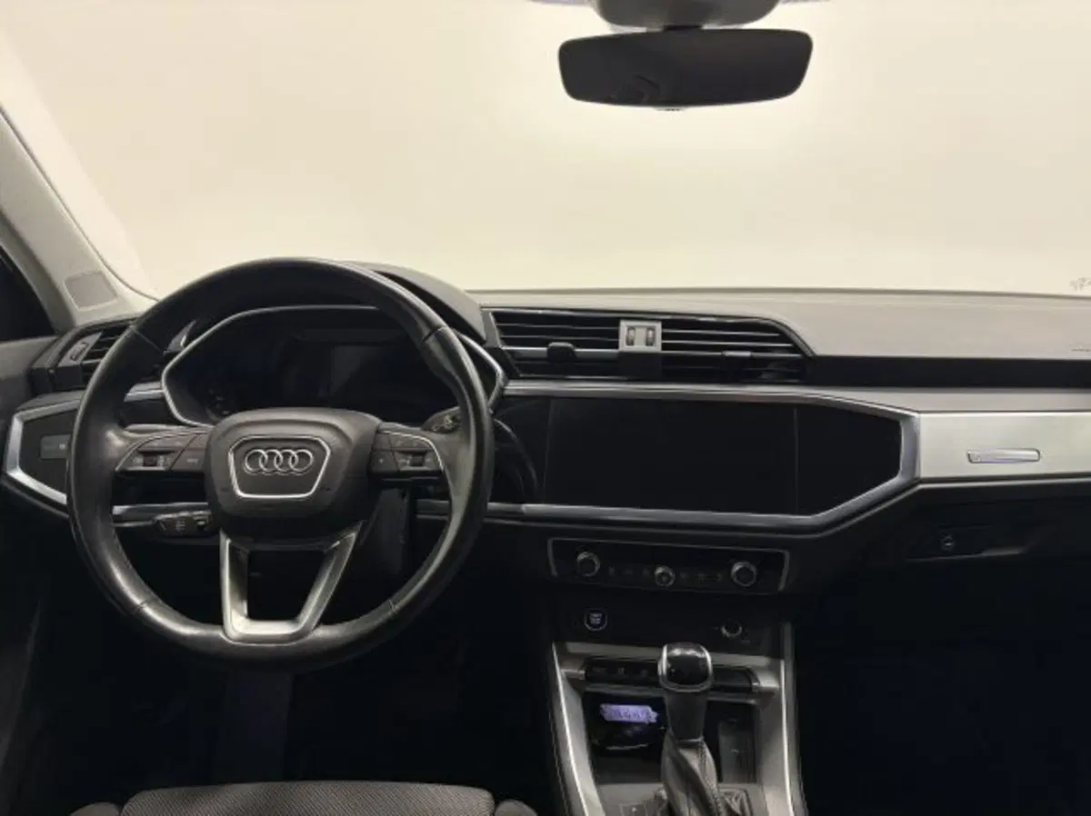 Audi Q3 Sportback usata a Treviso (4)