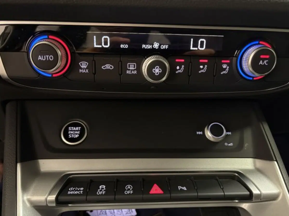 Audi Q3 Sportback usata a Treviso (8)