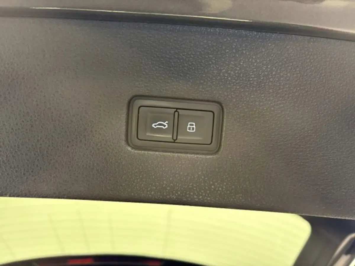 Audi Q8 usata a Treviso (14)