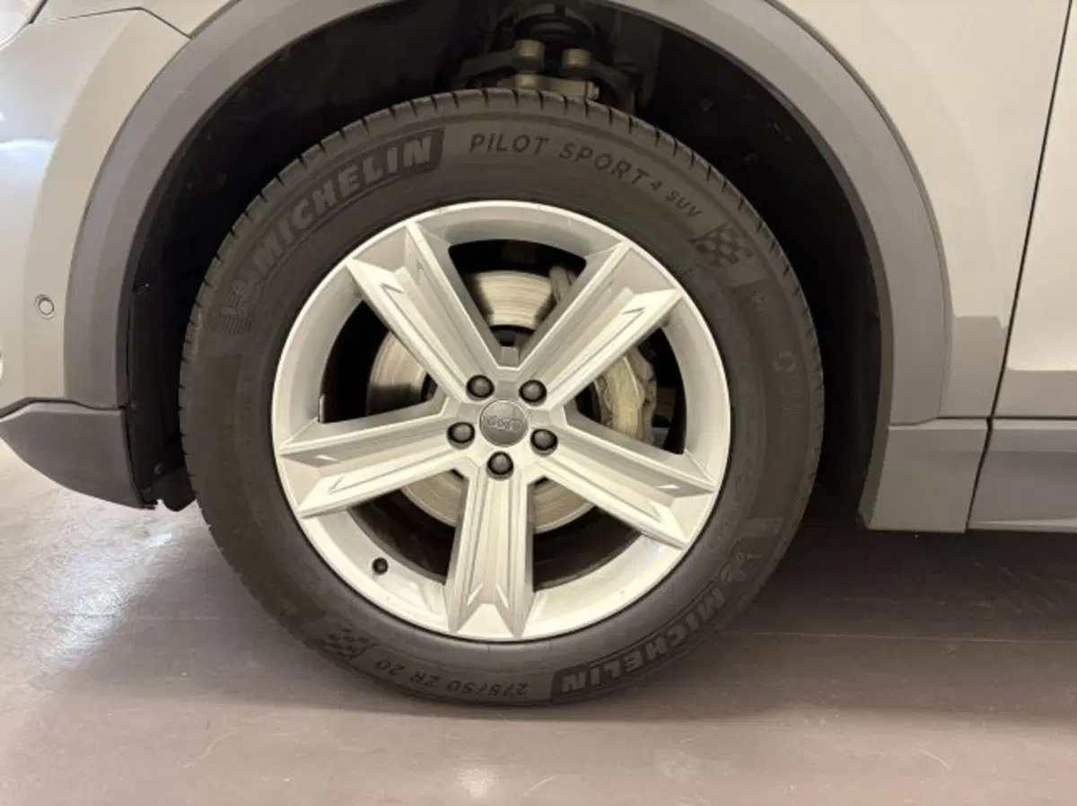 Audi Q8 usata a Treviso (16)