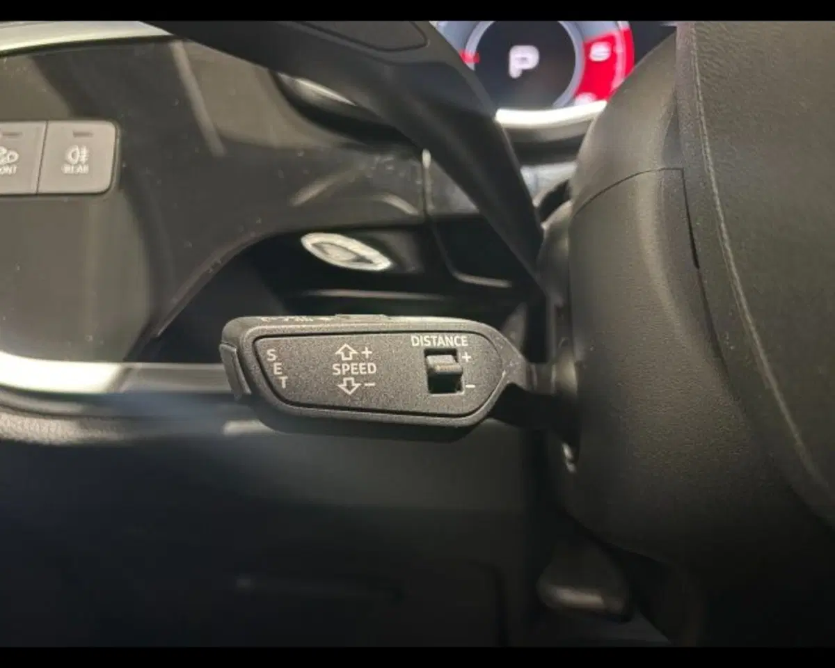 Audi Q3 Sportback usata a Treviso (7)