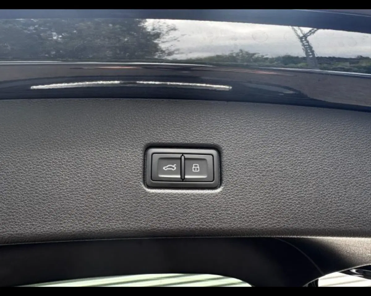 Audi Q5 Sportback usata a Treviso (12)