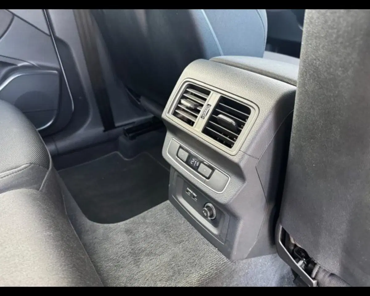 Audi Q5 Sportback usata a Treviso (10)
