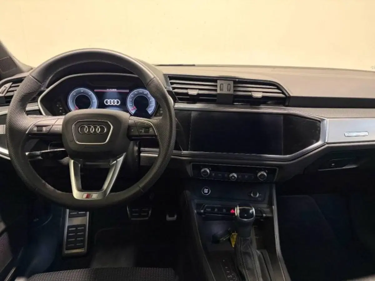 Audi Q3 Sportback usata a Treviso (3)