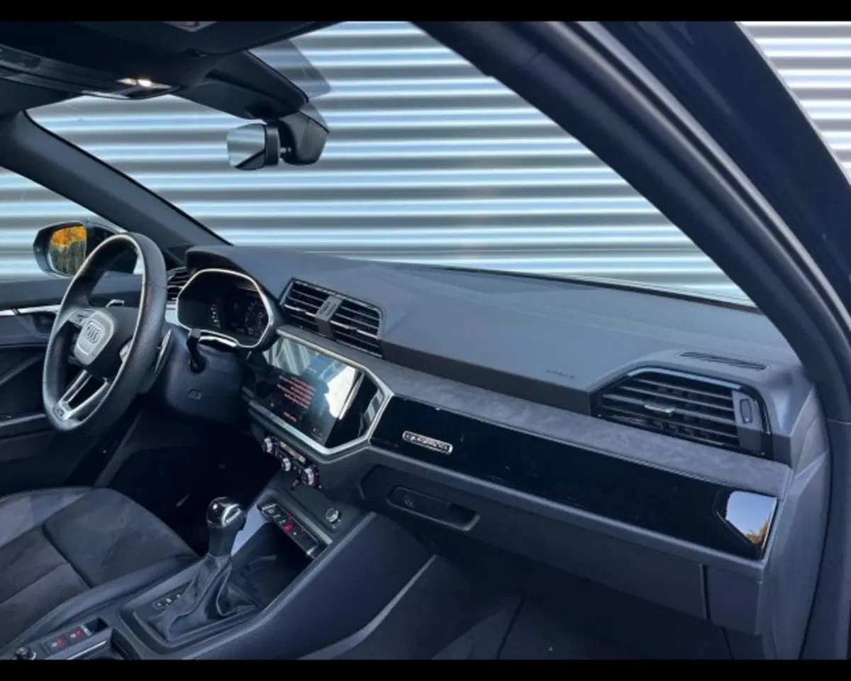 Audi RS Q3 Sportback usata a Treviso (3)